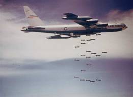 B-52 trải thảm trên đất Việt