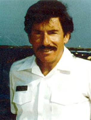 Bác sĩ Allen Hassan 