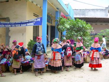 Một cảnh buôn bán ở Bắc Hà