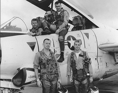 John McCain năm 1965