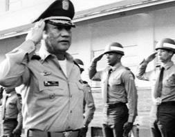 thời còn gồ ghề