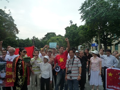 hoàng sa nộ khi phú