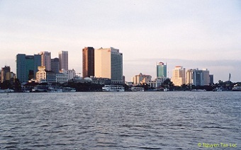 ảnh ở sông Sài-gòn ngày na
