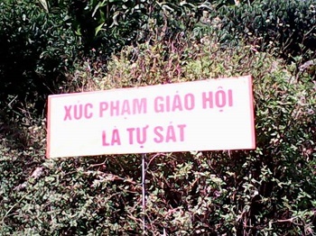 xúc phạm giáo hội là tự sát