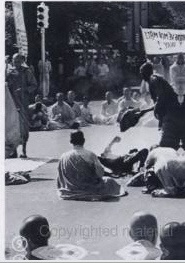 Thích Quảng Đức tự thiêu 9