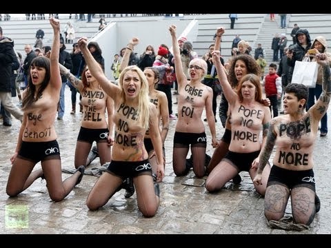 topless femen peter square