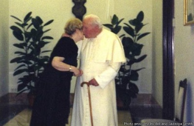 Bà Tymieniecka thăm Giáo hoàng John Paul II ở Vatican