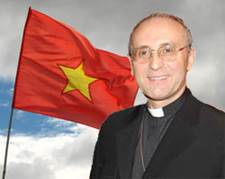 Tổng Giám Mục Leopoldo Girelli